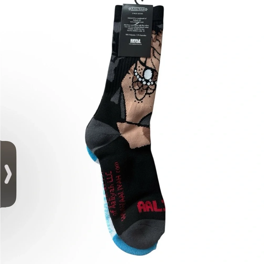 Ripple Junction White Blue Black Graphic Crew Socks - Aaliyah 2 pair